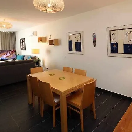 Hiva T3 By Fhr Apartment