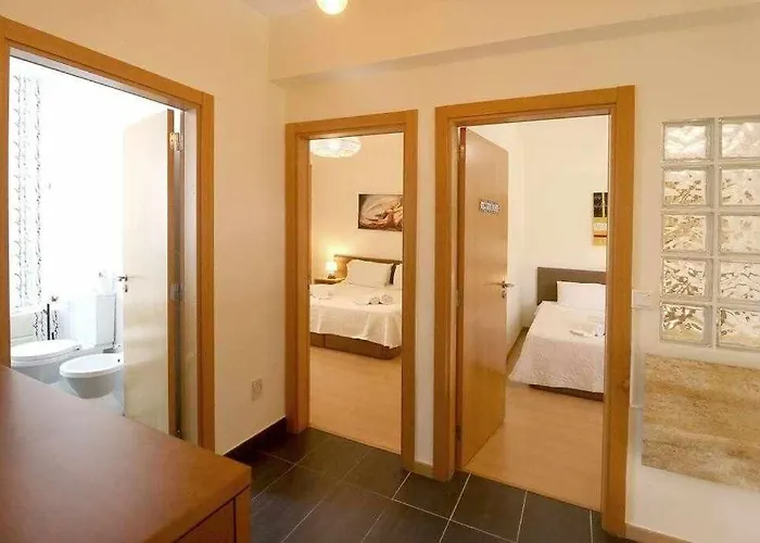 Hiva T3 By Fhr Apartment